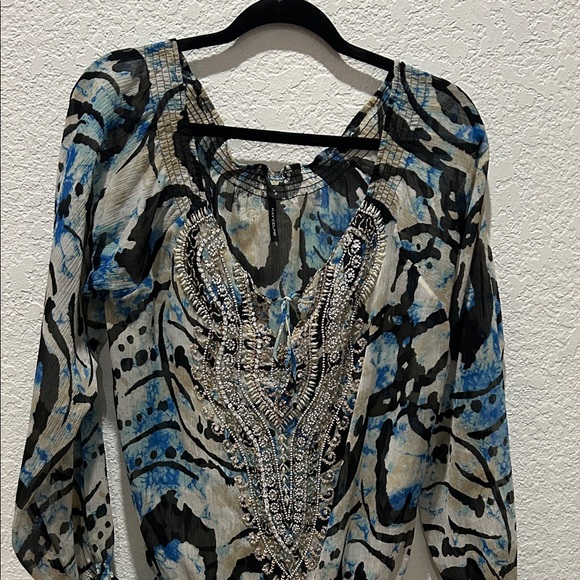 Elegant Blue and Black Women's Blouse - Picture 3 of 7